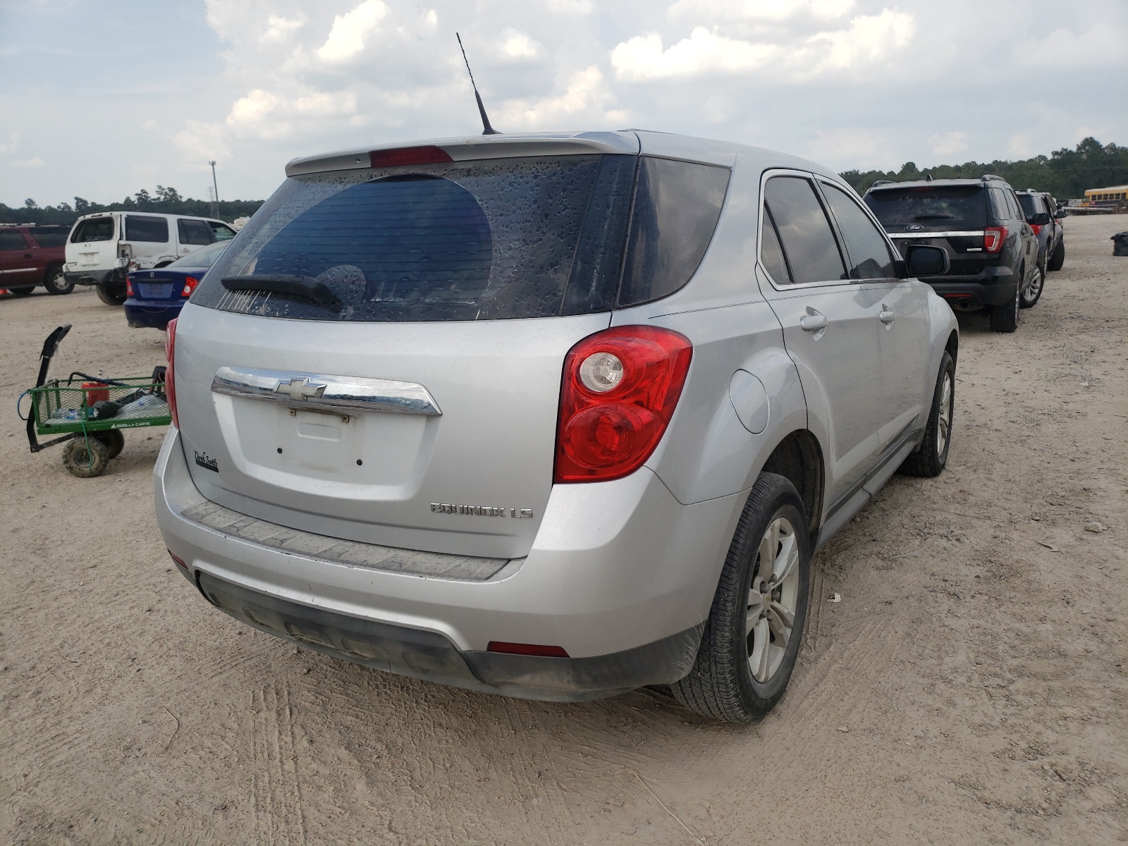 Photo 4 from auction – 2010 CHEVROLET EQUINOX LS with VIN 2CNALBEW5A6351897