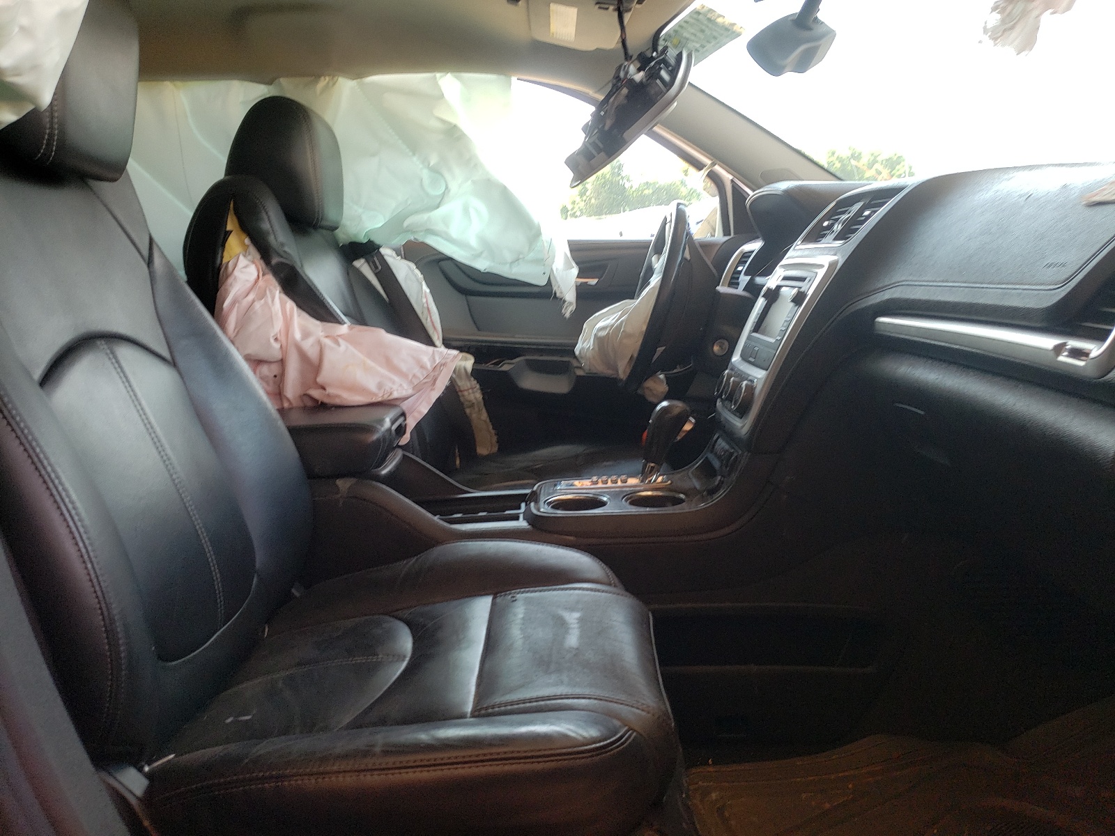 Photo 5 from auction – 2013 GMC ACADIA SLT with VIN 1GKKRSKD5DJ145226