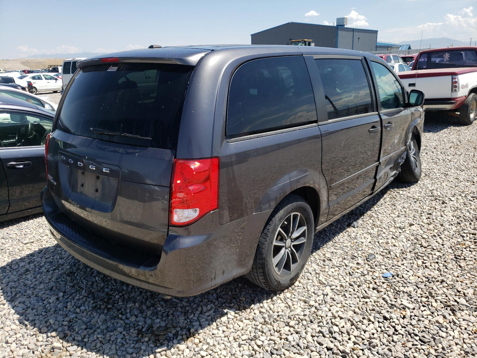 Photo 4 from auction – 2017 DODGE GRAND CARA with VIN 2C4RDGBG0HR649040