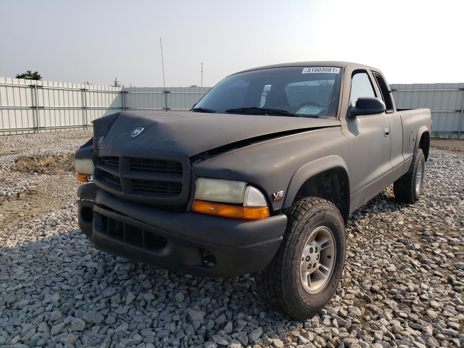 Photo 2 from auction – 2000 DODGE DAKOTA with VIN 1B7GG22X3YS777918