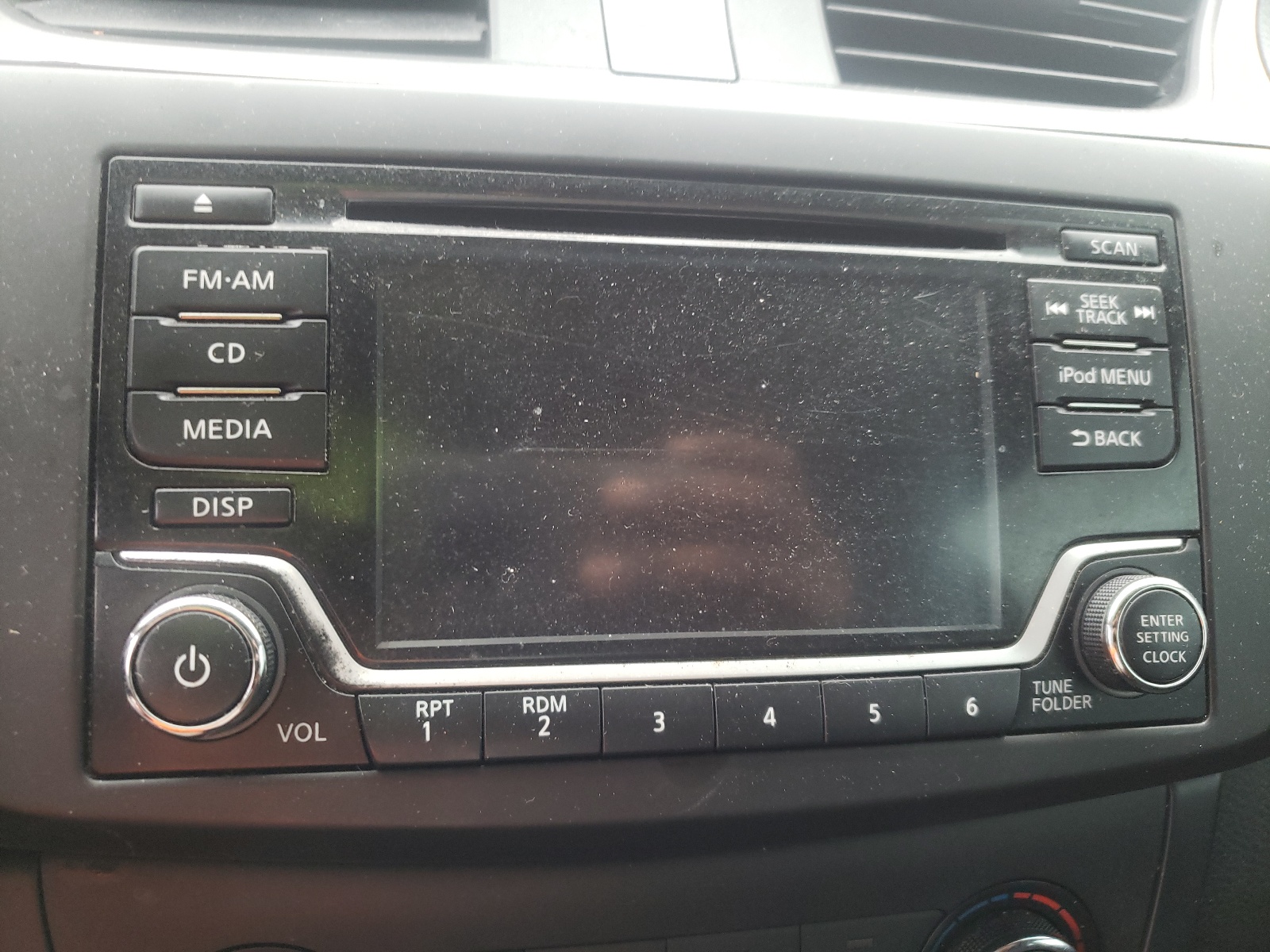 Photo 9 from auction – 2018 NISSAN SENTRA S with VIN 3N1AB7AP2JY325875