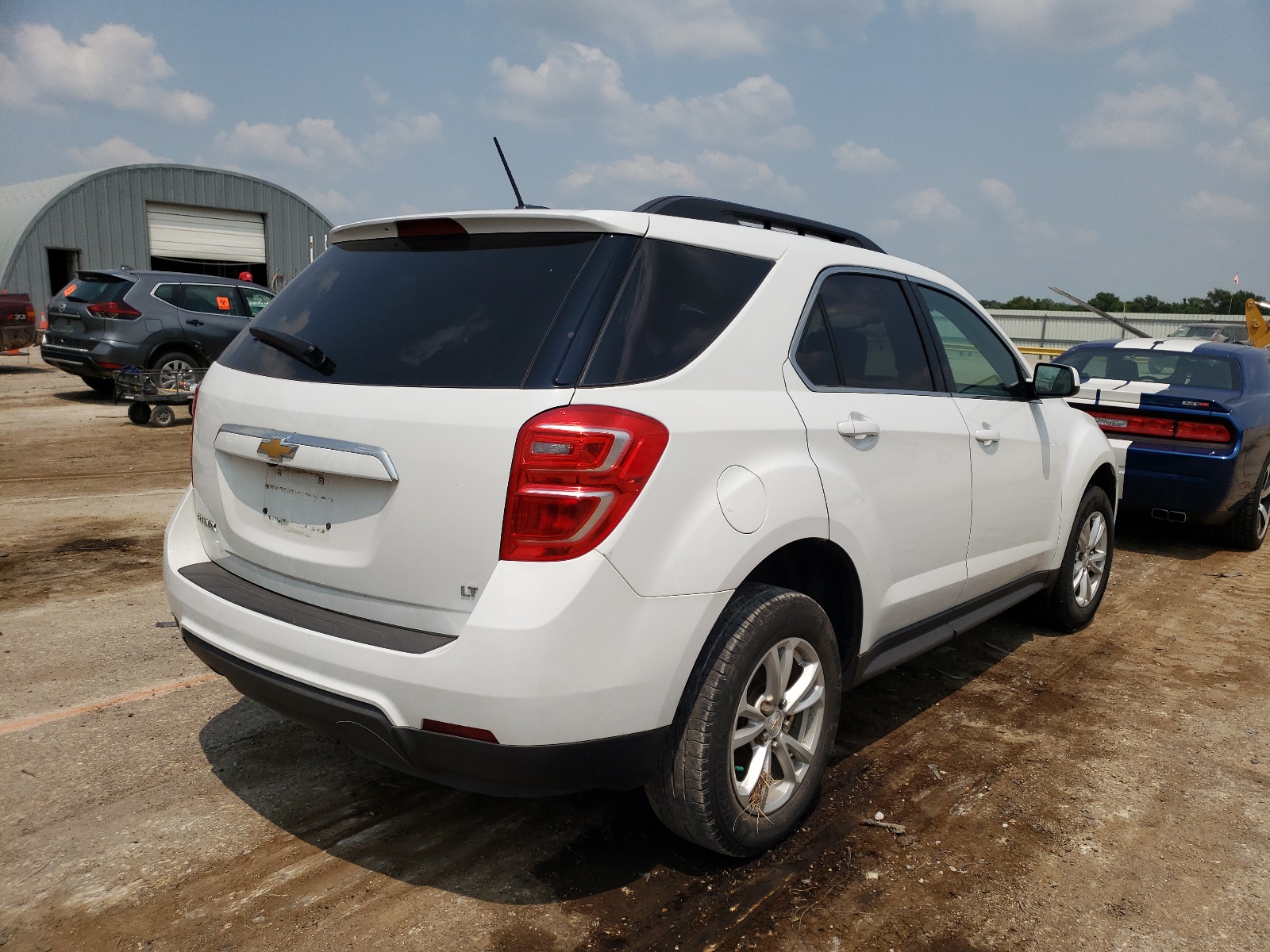 Photo 4 from auction – 2017 CHEVROLET EQUINOX LT with VIN 2GNALCEK8H1582430