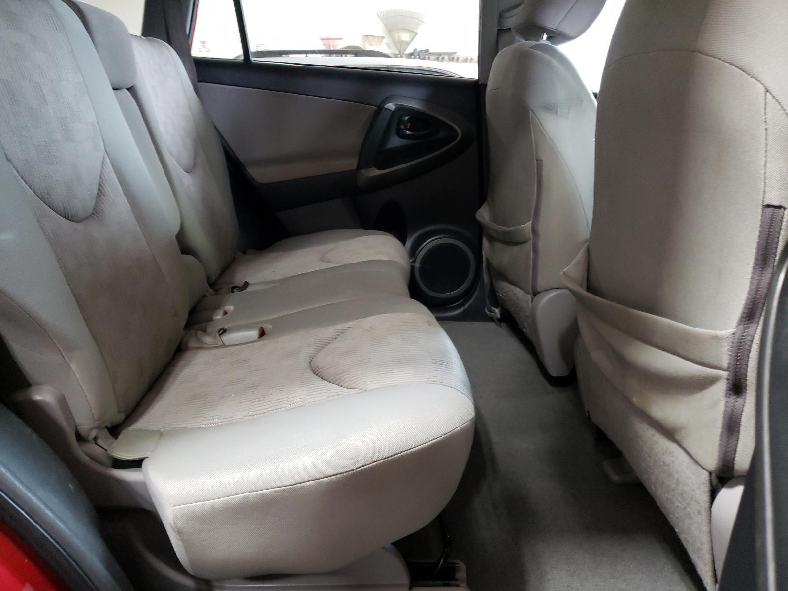Photo 6 from auction – 2011 TOYOTA RAV4 with VIN 2T3BF4DV5BW159020