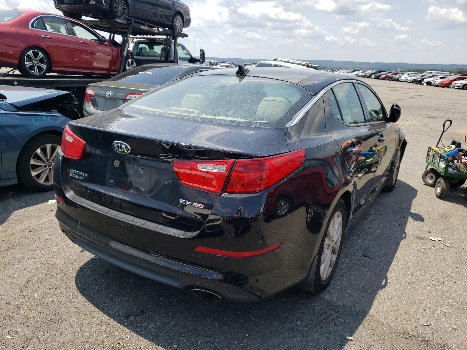 Photo 4 from auction – 2014 KIA OPTIMA EX with VIN 5XXGN4A77EG301261