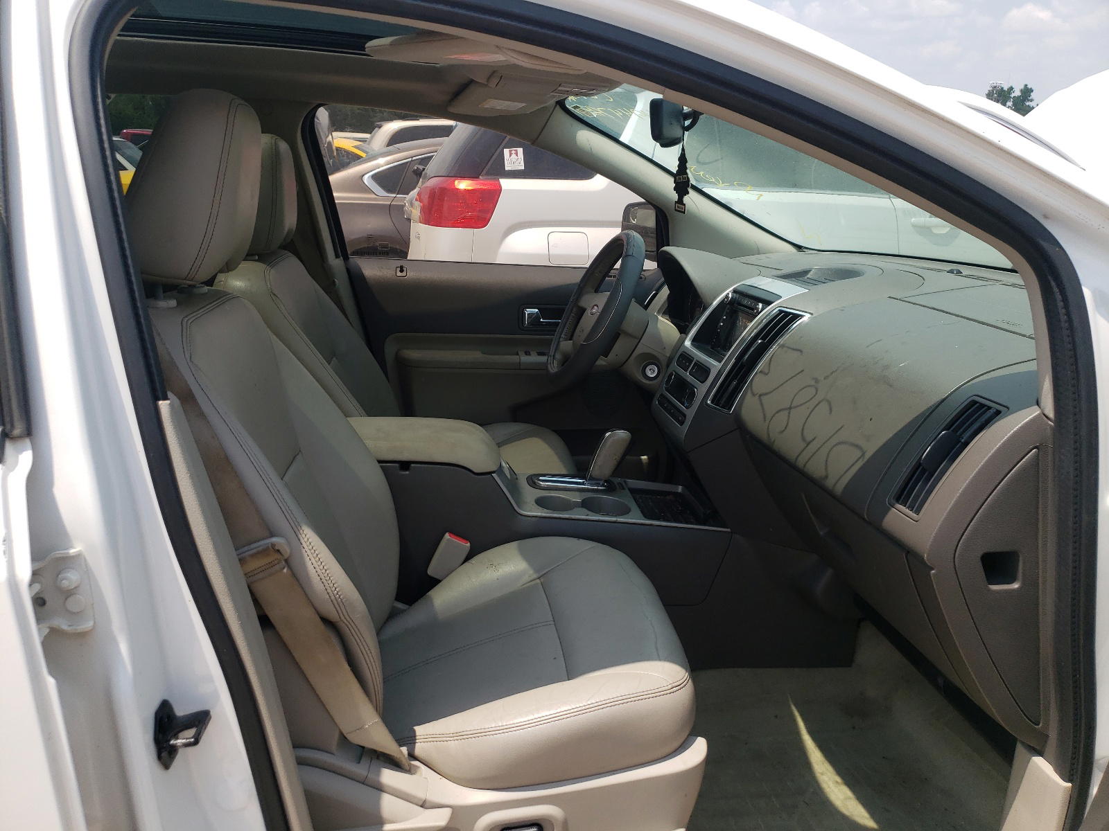 Photo 5 from auction – 2010 FORD EDGE SEL with VIN 2FMDK3JC5ABB15873