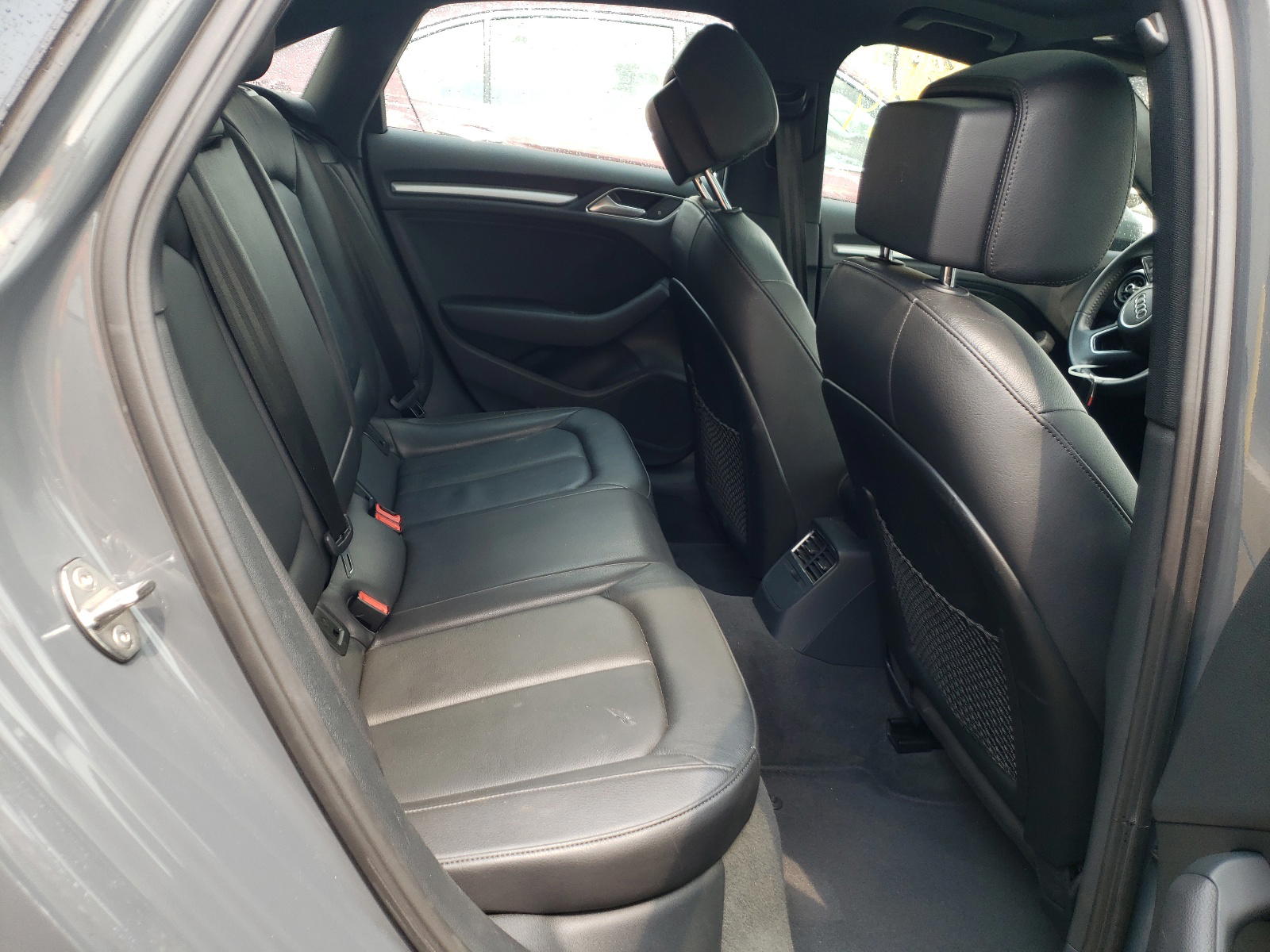 Photo 6 from auction – 2019 AUDI A3 PREMIUM with VIN WAUAUHFF7KA076764