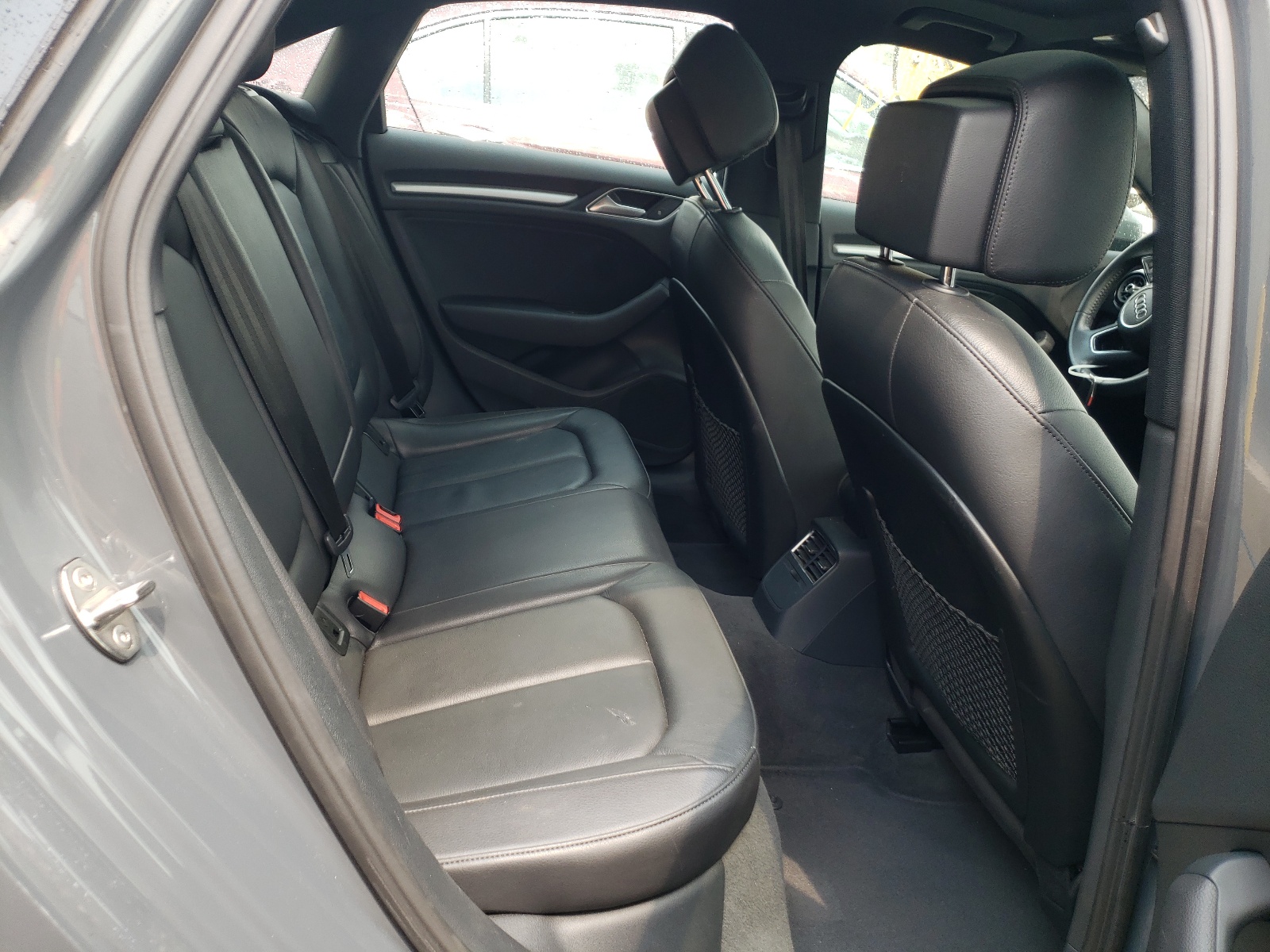 Zdjęcie 6 z aukcji – 2019 AUDI A3 PREMIUM z VIN WAUAUHFF7KA076764