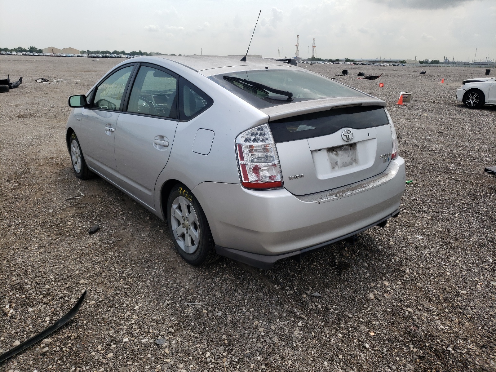 Photo 3 from auction – 2008 TOYOTA PRIUS with VIN JTDKB20U483422946