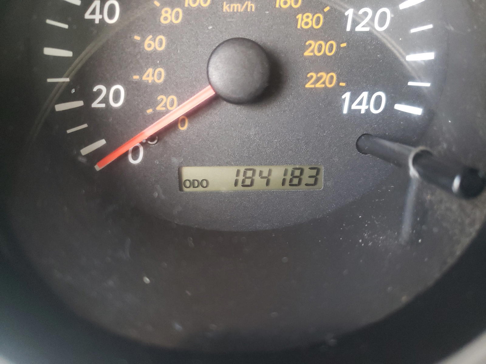 Photo 8 from auction – 2005 TOYOTA HIGHLANDER with VIN JTEGP21A850050905