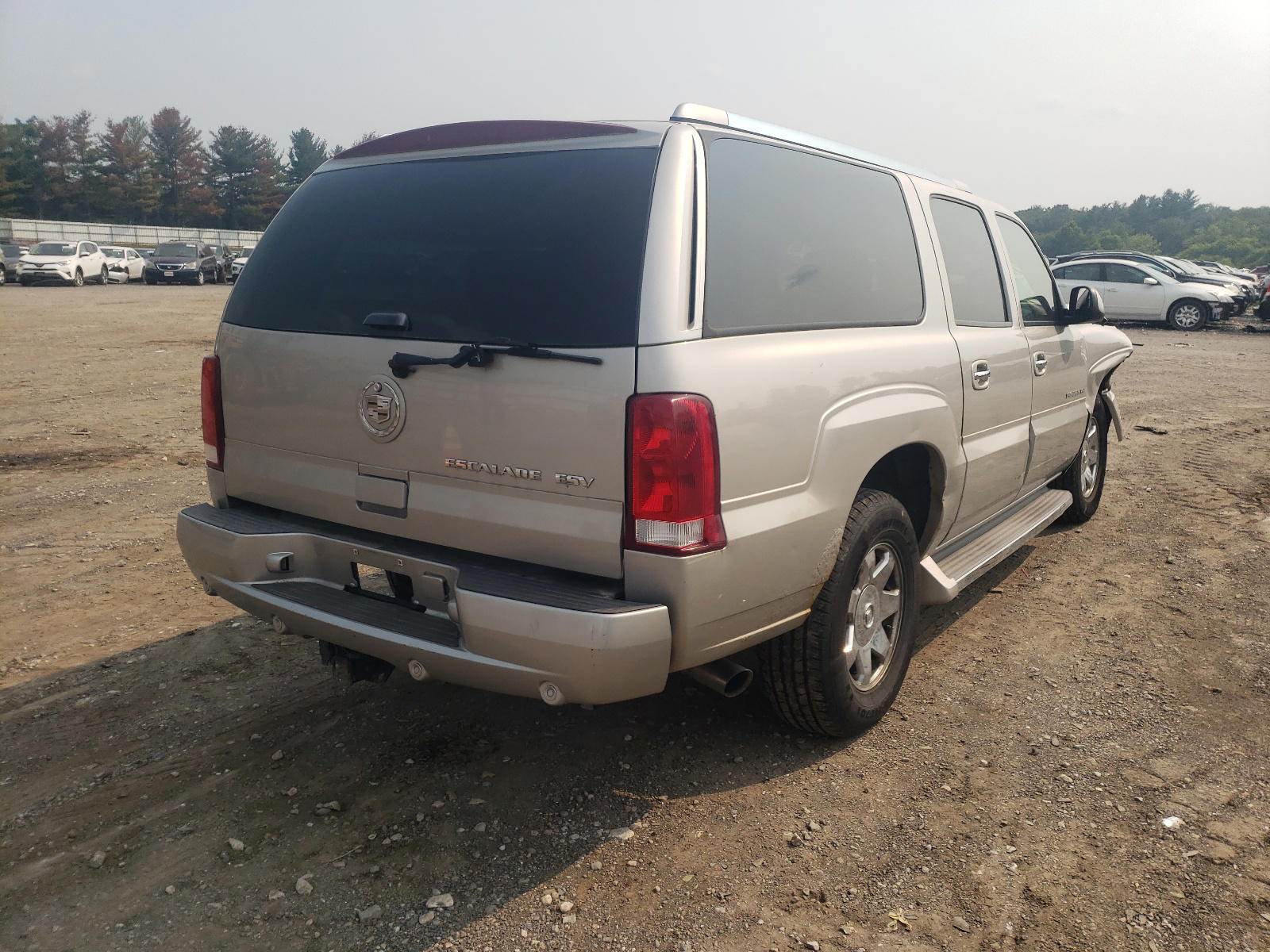 Photo 4 from auction – 2005 CADILLAC ESCALADE E with VIN 3GYFK66N95G174298