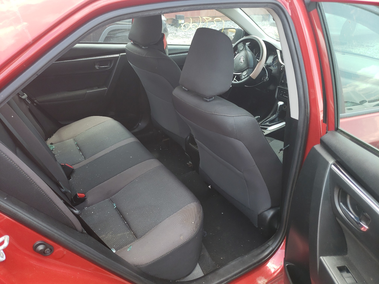 Photo 6 from auction – 2019 TOYOTA COROLLA L with VIN 5YFBURHE1KP869099