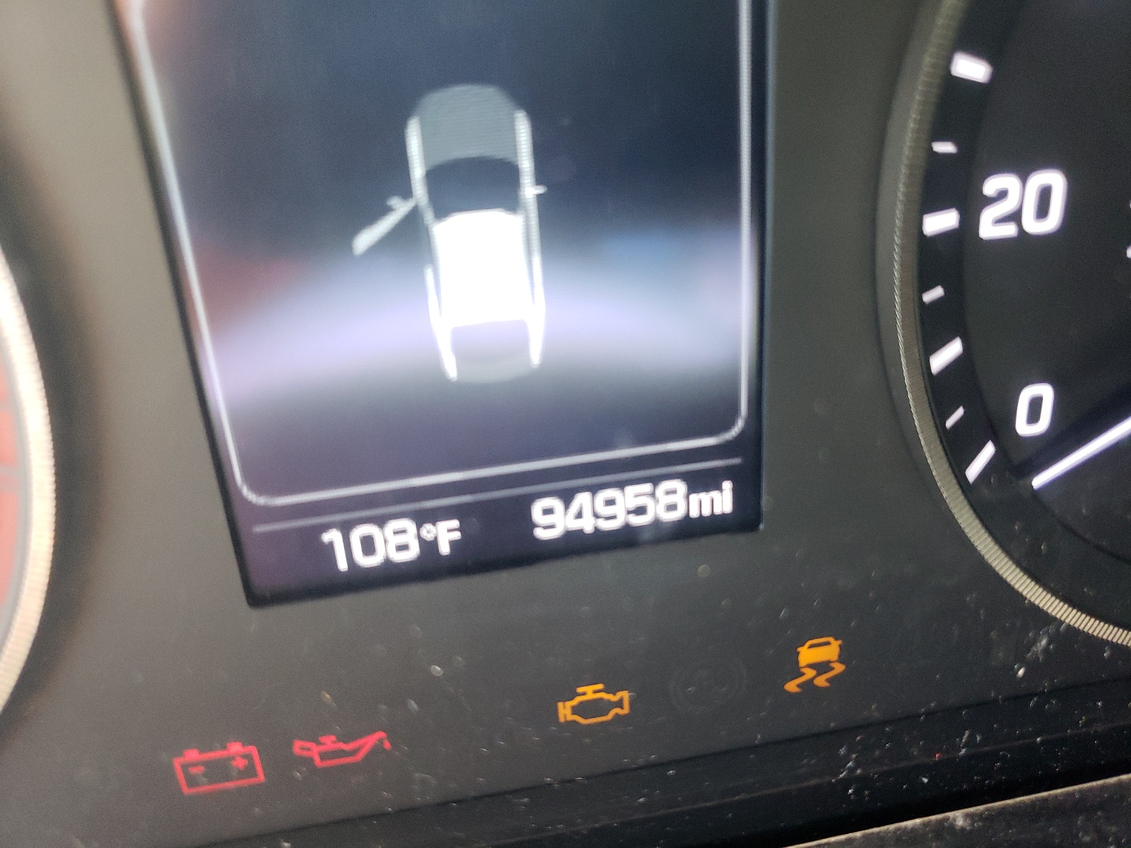 Photo 8 from auction – 2017 HYUNDAI SONATA SE with VIN 5NPE24AF9HH571740