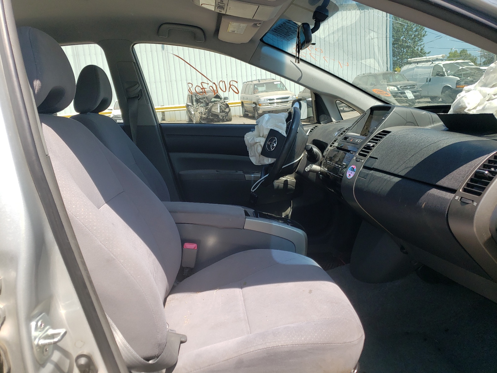 Photo 19 from auction – 2007 TOYOTA PRIUS with VIN JTDKB20U877662119