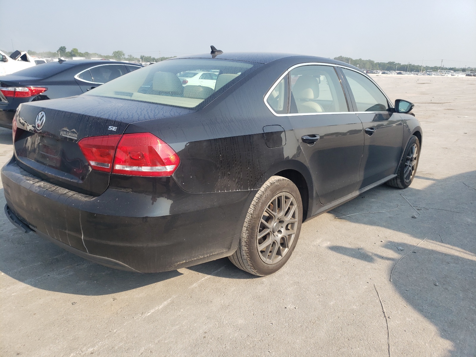 Photo 4 from auction – 2012 VOLKSWAGEN PASSAT SE with VIN 1VWBP7A3XCC039183