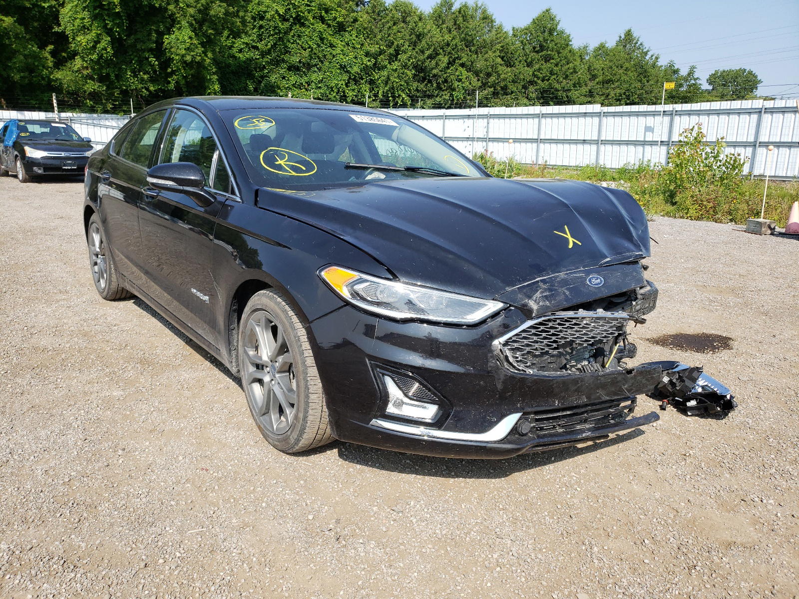FORD FUSION 2019 with VIN 3FA6P0RU4KR211688 - Photo from auction