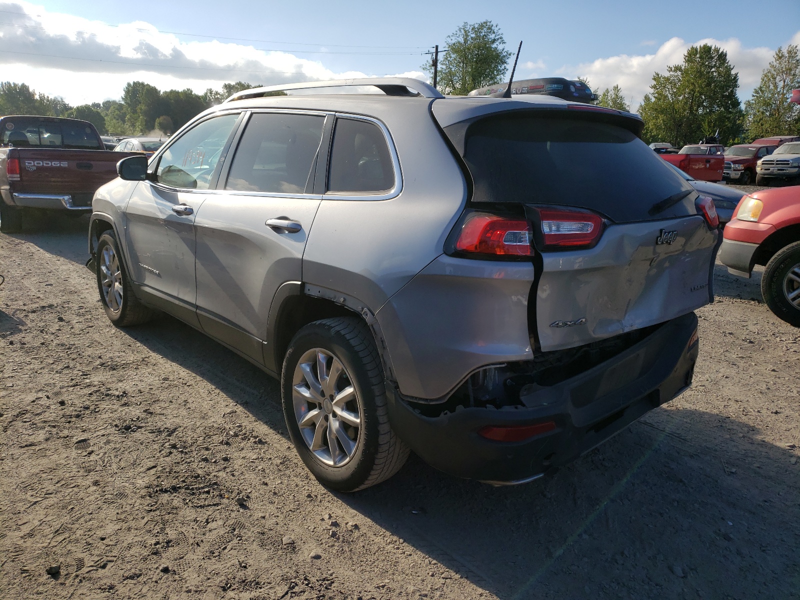 Photo 3 from auction – 2016 JEEP CHEROKEE L with VIN 1C4PJMDS7GW295944