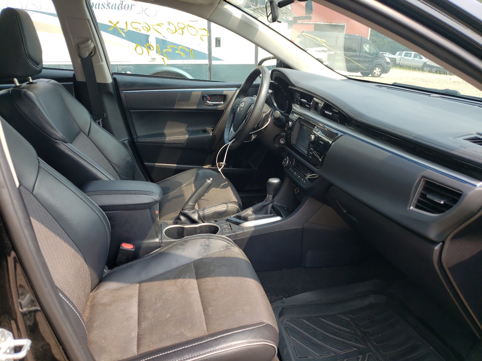 Photo 5 from auction – 2016 TOYOTA COROLLA L with VIN 2T1BURHE5GC740032