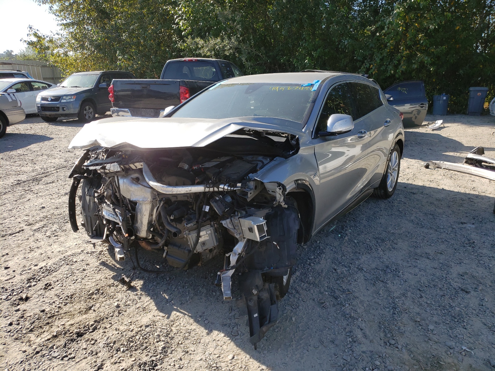 Photo 2 from auction – 2019 INFINITI QX30 BASE with VIN SJKCH5CP8KA011981