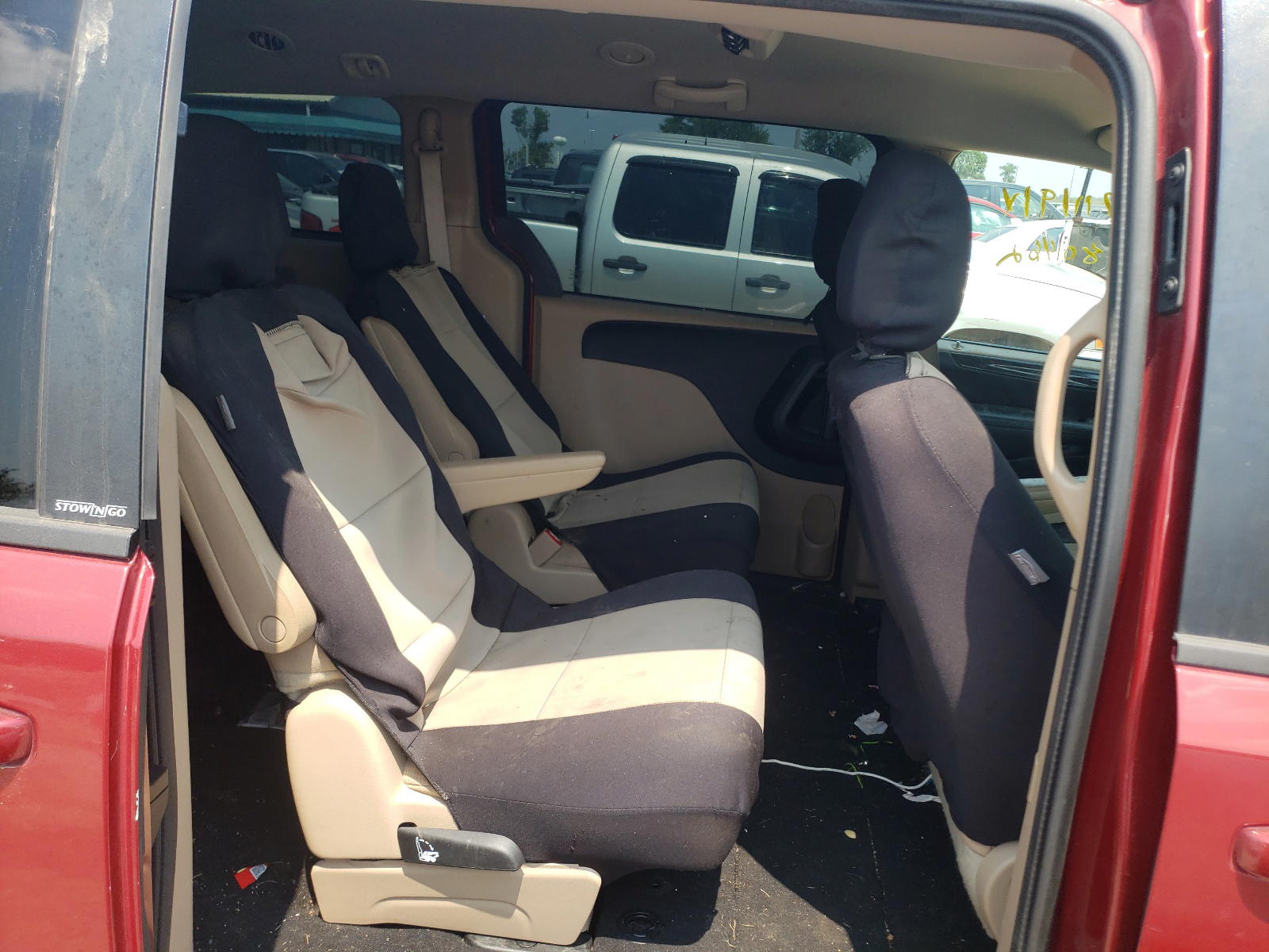 Photo 6 from auction – 2014 DODGE GRAND CARA with VIN 2C4RDGCG7ER120405