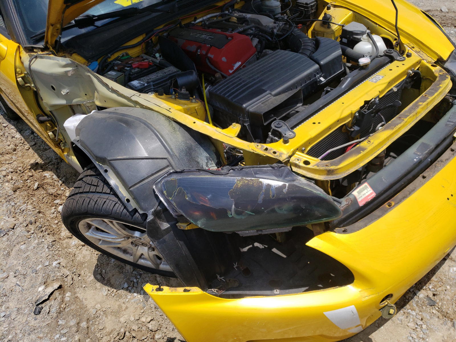 Photo 9 from auction – 2001 HONDA S2000 with VIN JHMAP11491T000357