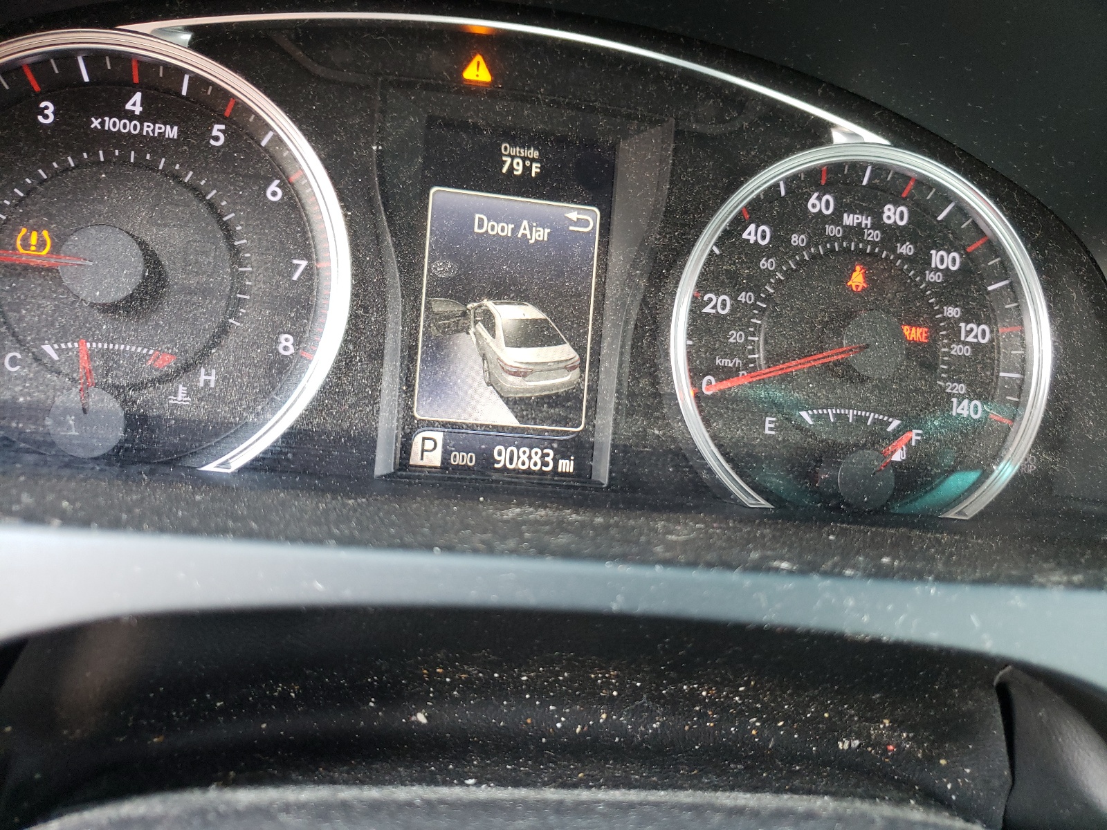 Photo 8 from auction – 2015 TOYOTA CAMRY LE with VIN 4T1BF1FK6FU477051