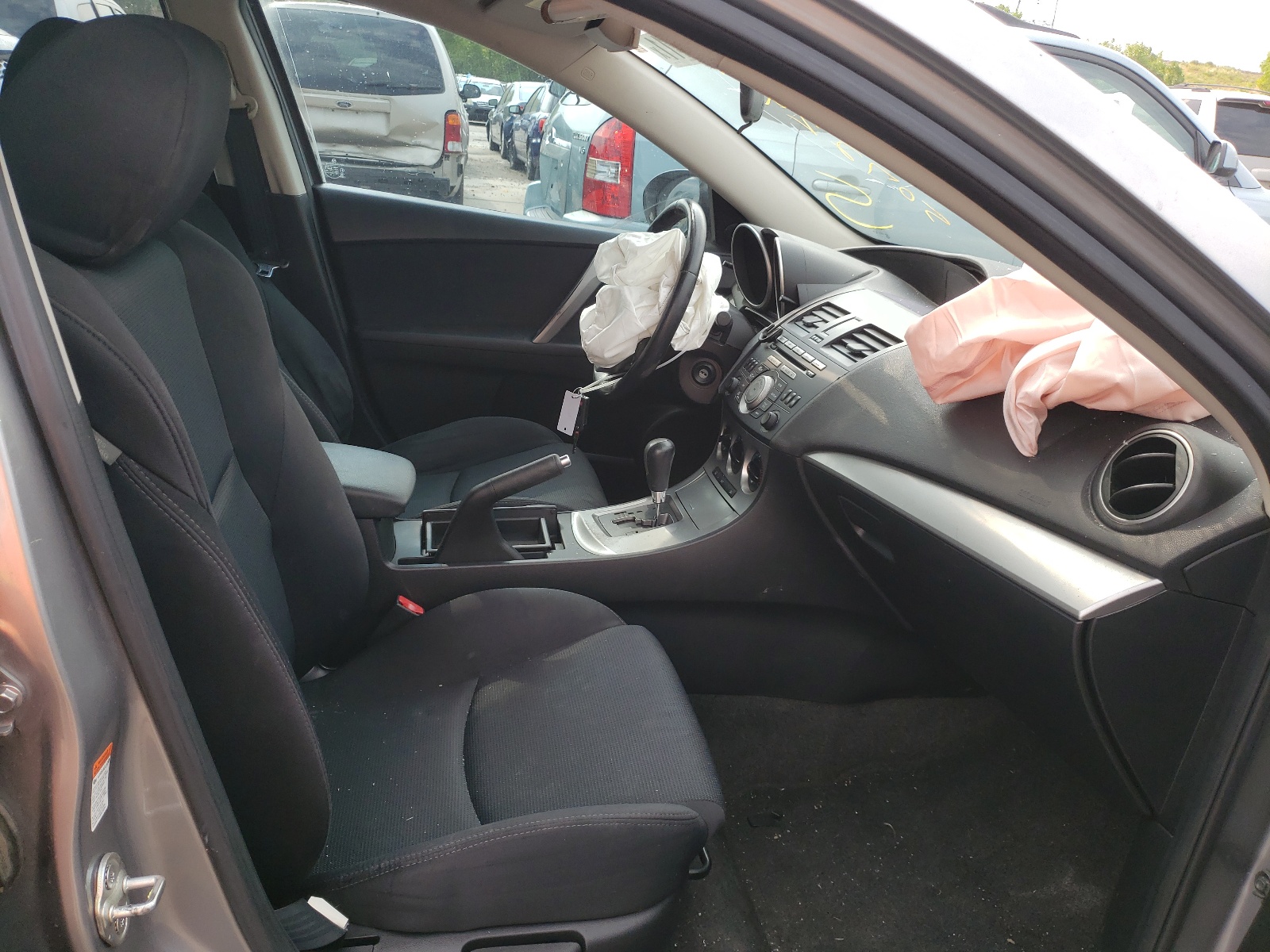 Photo 5 from auction – 2010 MAZDA 3 S with VIN JM1BL1H56A1331165
