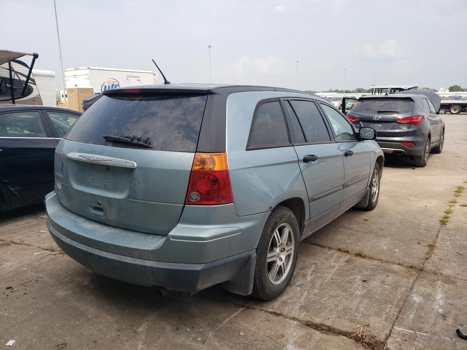 Photo 4 from auction – 2008 CHRYSLER PACIFICA L with VIN 2A8GM48LX8R658475
