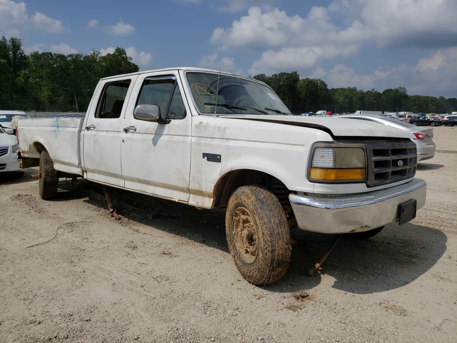 Photo 1 from auction – 1992 FORD F350 with VIN 2FTJW35H4NCA40505