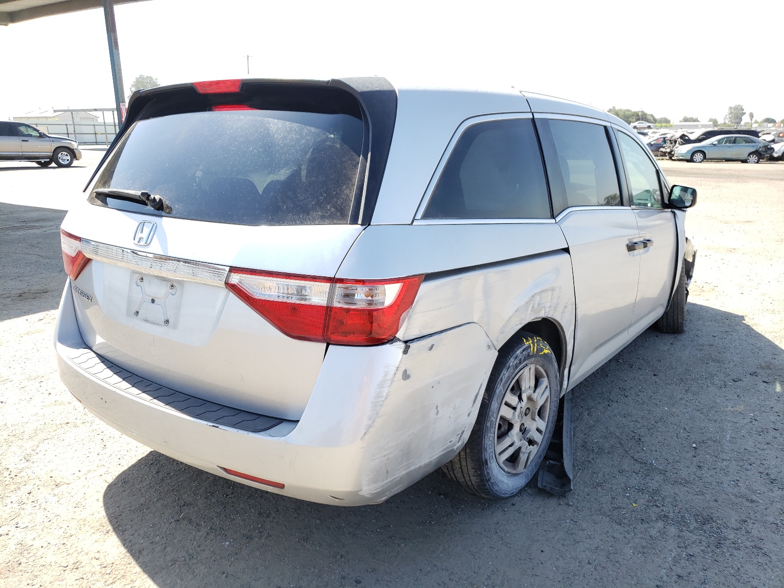 Photo 4 from auction – 2012 HONDA ODYSSEY LX with VIN 5FNRL5H24CB145727