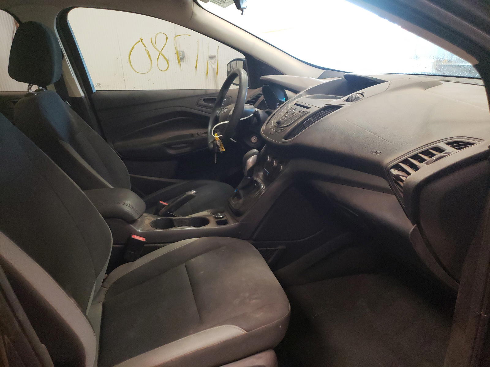 Photo 5 from auction – 2016 FORD ESCAPE S with VIN 1FMCU0F71GUC41540