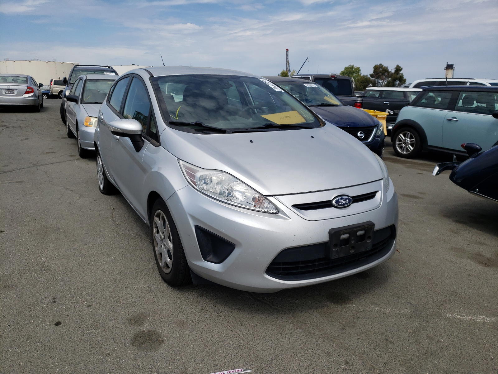 FORD FIESTA SE 2013 with VIN 3FADP4EJ7DM214904 - Photo from auction