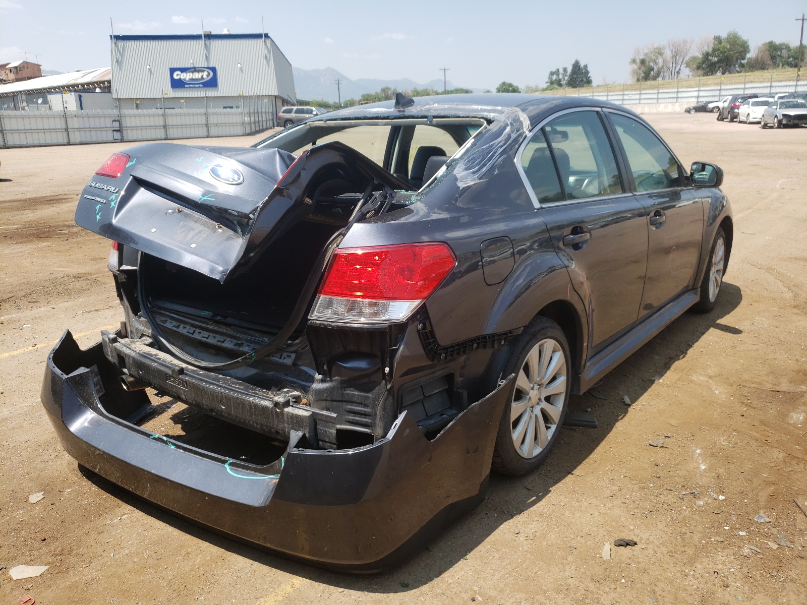 Foto 4 de la subasta – 2011 SUBARU LEGACY 2.5 con VIN 4S3BMCJ67B3241167