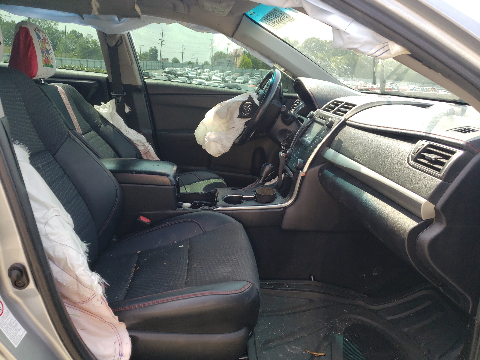 Photo 5 from auction – 2015 TOYOTA CAMRY LE with VIN 4T1BF1FK9FU922608