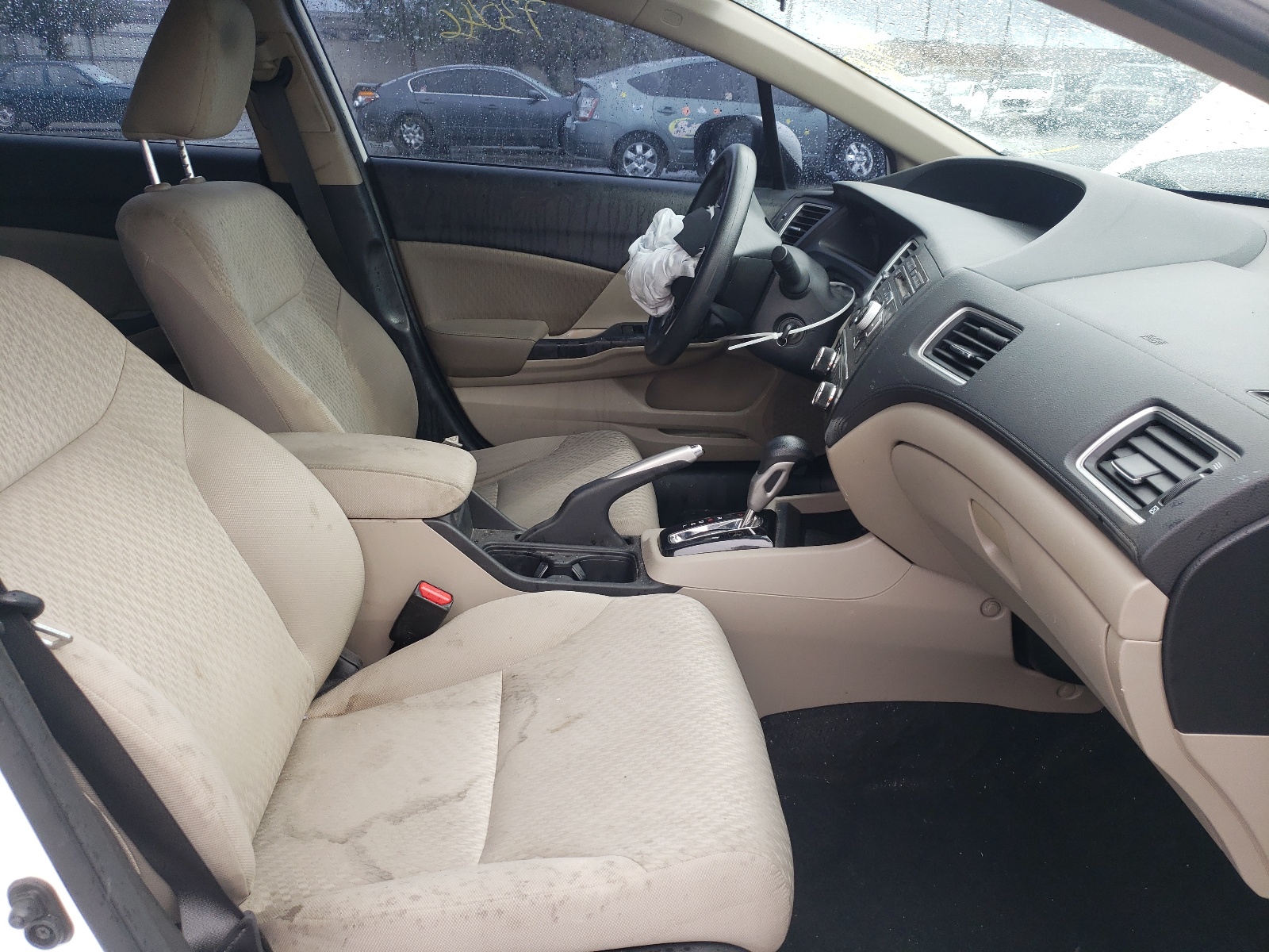 Photo 5 from auction – 2015 HONDA CIVIC LX with VIN 19XFB2F5XFE276009