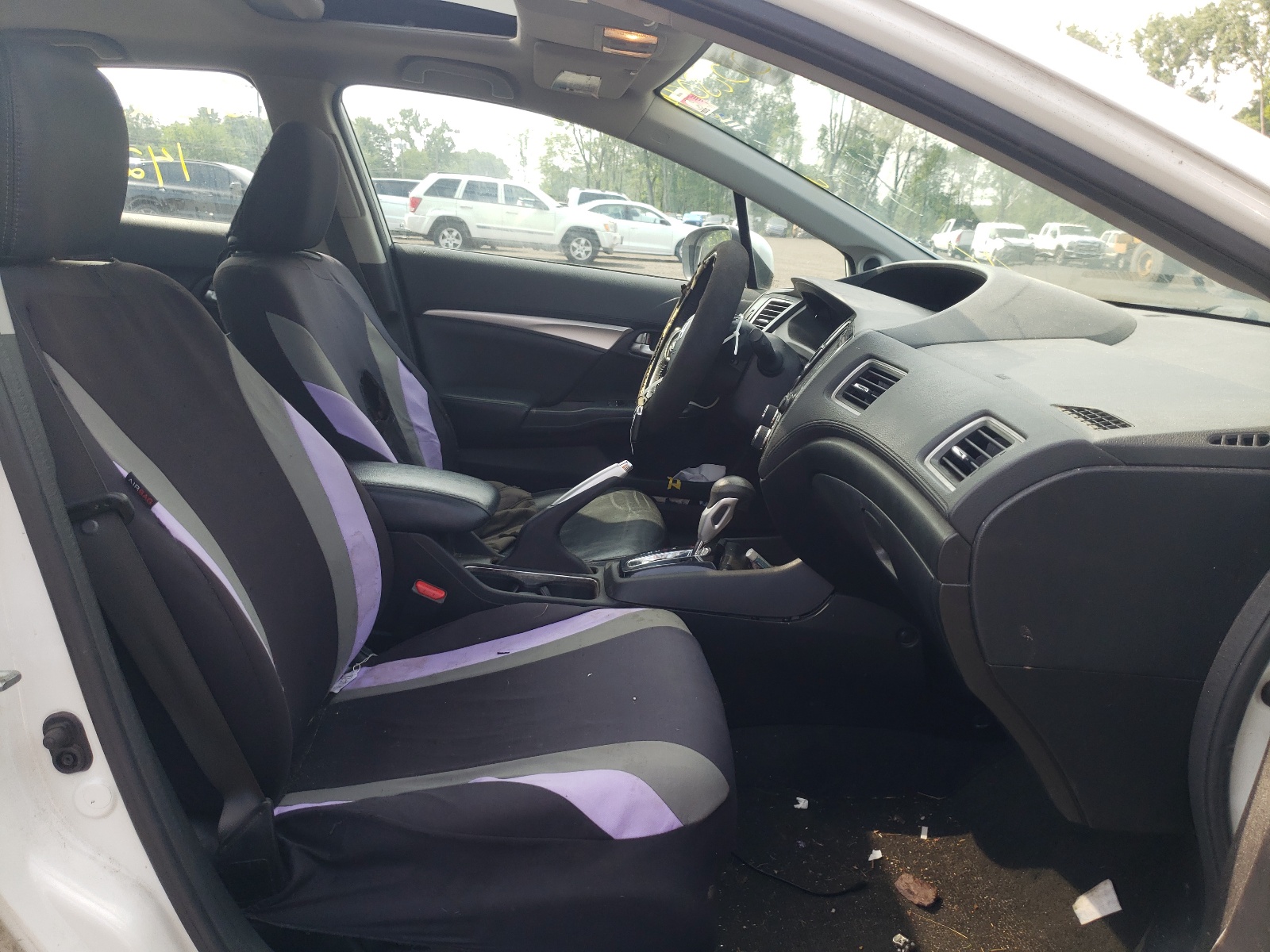 Photo 5 from auction – 2014 HONDA CIVIC EXL with VIN 19XFB2F90EE225748