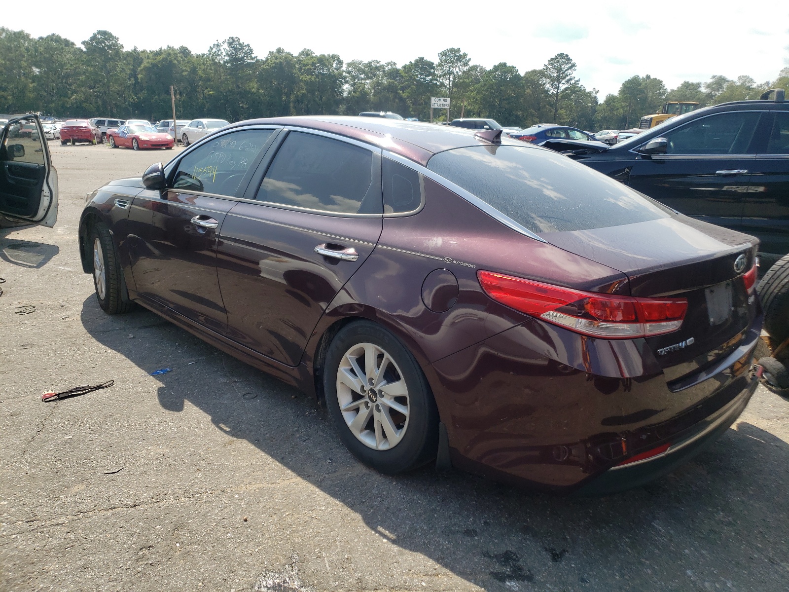 Photo 3 from auction – 2016 KIA OPTIMA LX with VIN 5XXGT4L33GG077179