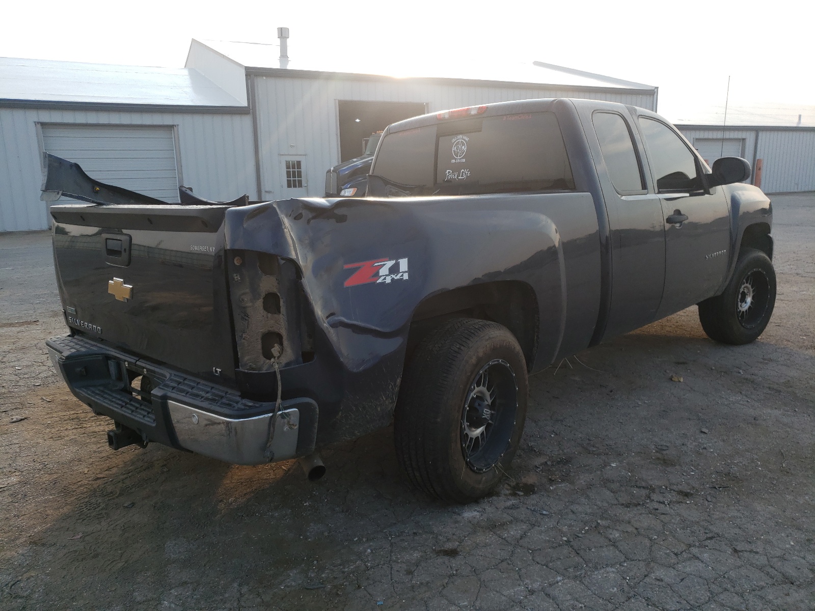 Photo 9 from auction – 2011 CHEVROLET SILVERADO with VIN 1GCRKSE30BZ310230