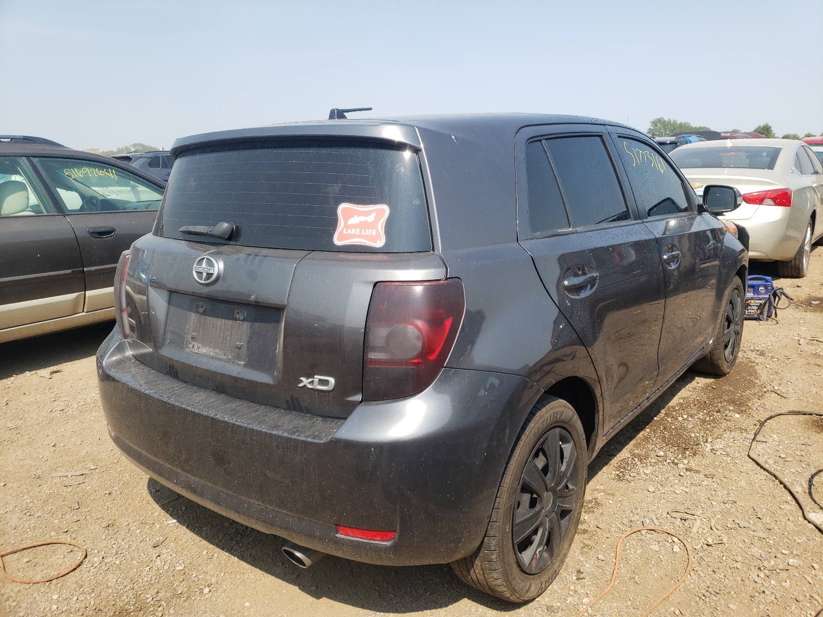 Photo 4 from auction – 2009 TOYOTA SCION XD with VIN JTKKU10489J040512
