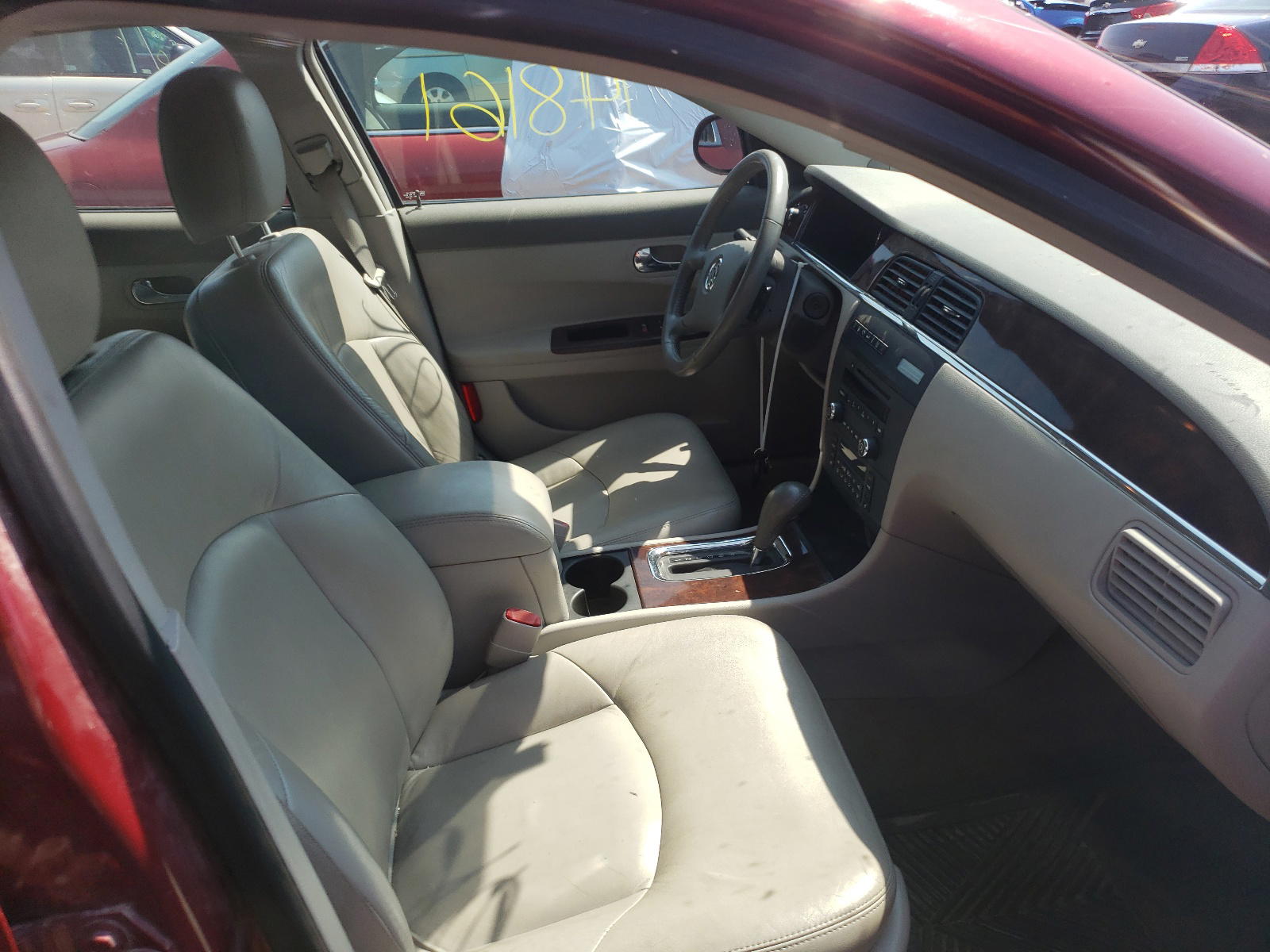 Photo 5 from auction – 2008 BUICK LACROSSE C with VIN 2G4WD582X81363760