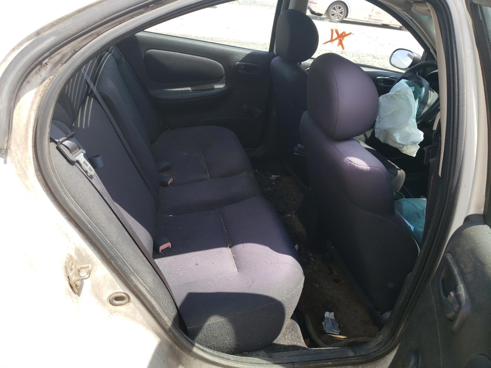 Photo 6 from auction – 2003 DODGE NEON SE with VIN 1B3ES26C83D236018