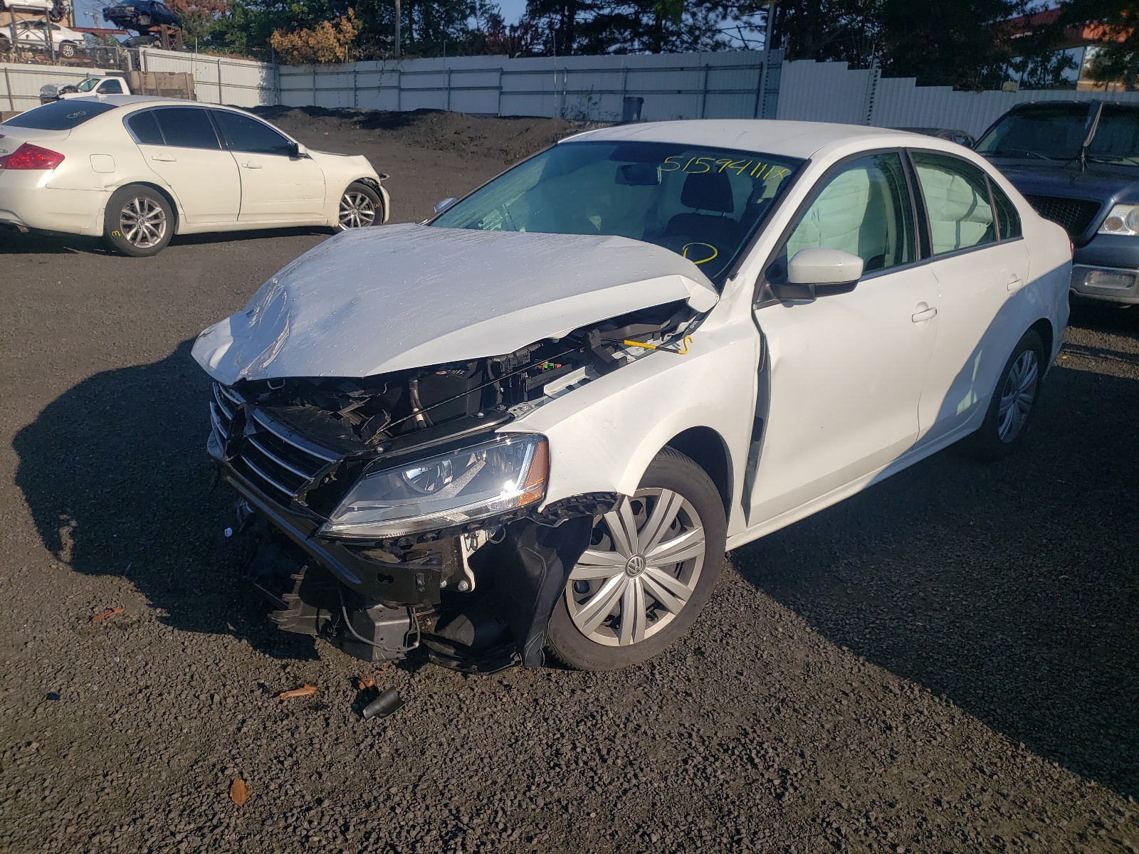 Photo 2 from auction – 2017 VOLKSWAGEN JETTA S with VIN 3VW2B7AJ7HM375702