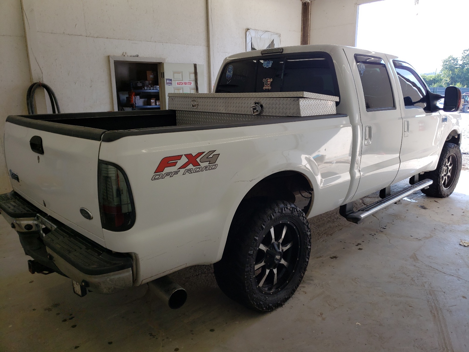 Photo 4 from auction – 2007 FORD F250 SUPER with VIN 1FTSW21P47EA90510