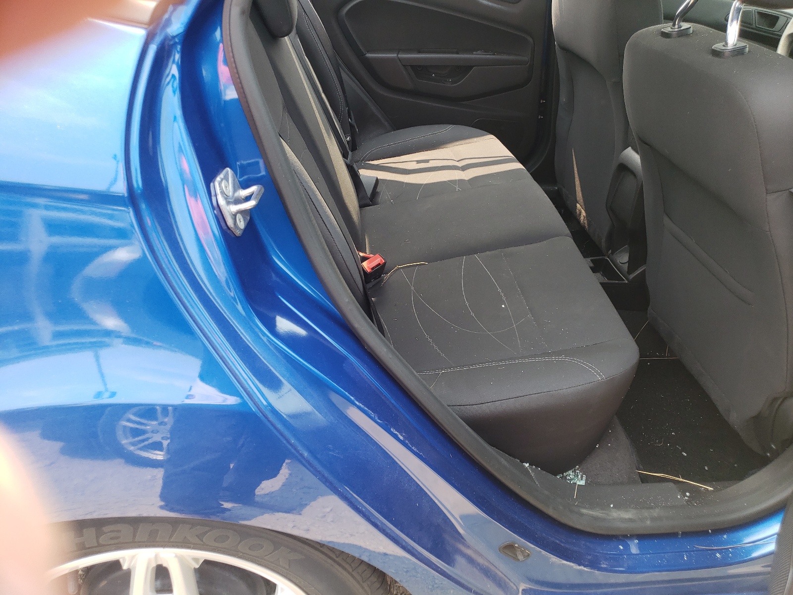 Photo 6 from auction – 2019 FORD FIESTA SE with VIN 3FADP4BJXKM114930