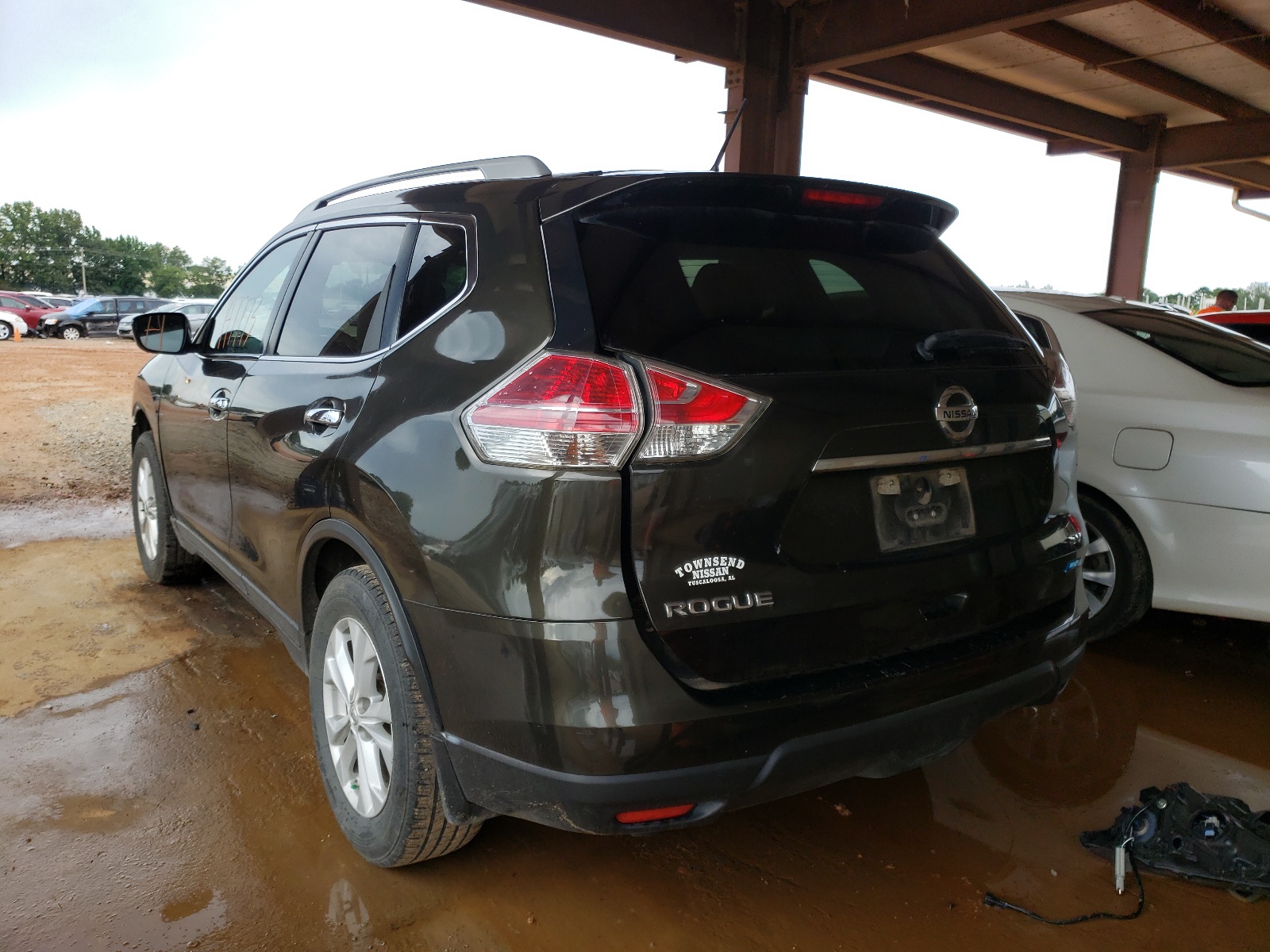 Photo 3 from auction – 2014 NISSAN ROGUE S with VIN 5N1AT2MT5EC798377