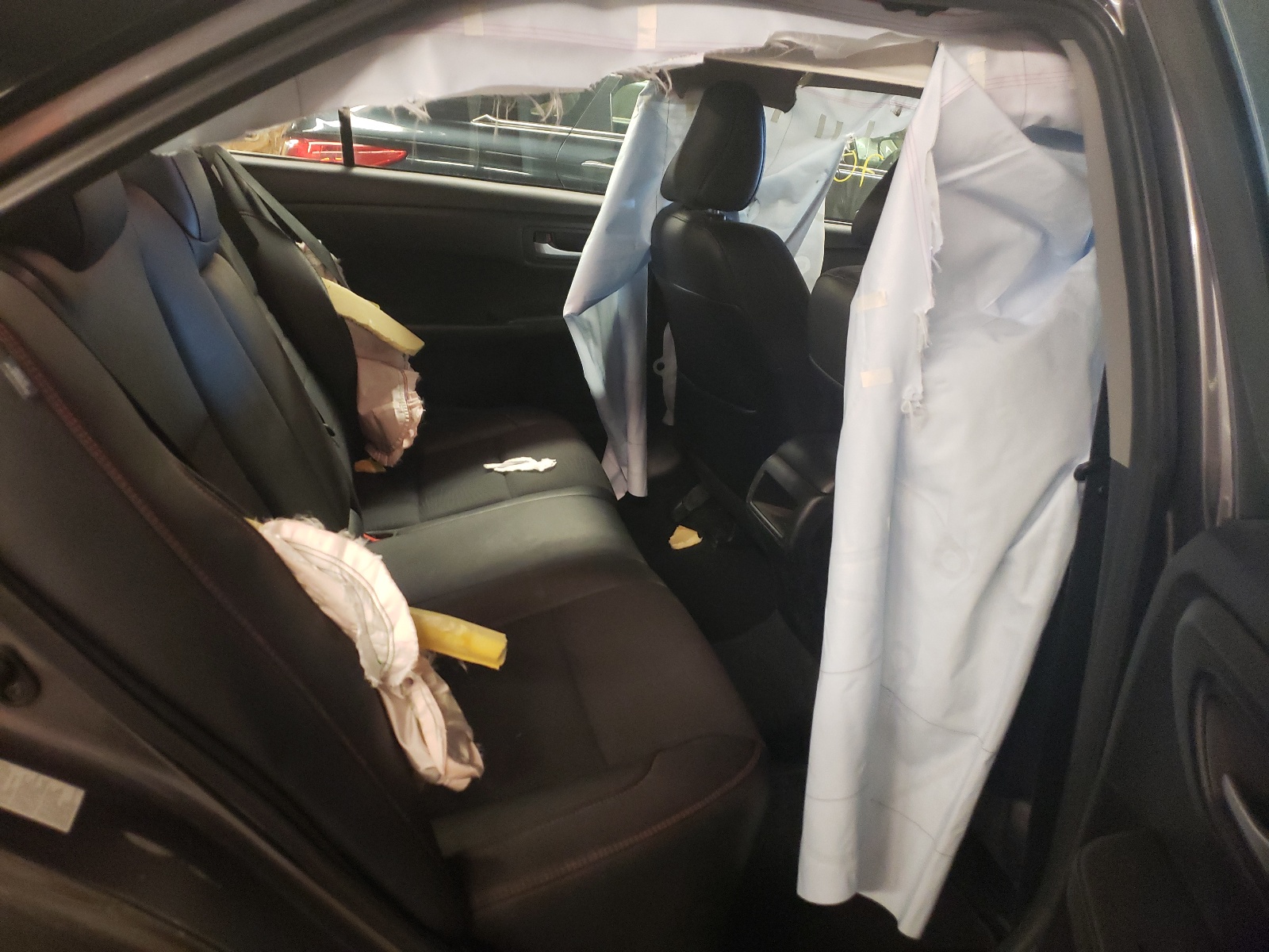 Photo 6 from auction – 2017 TOYOTA CAMRY LE with VIN 4T1BF1FKXHU376453
