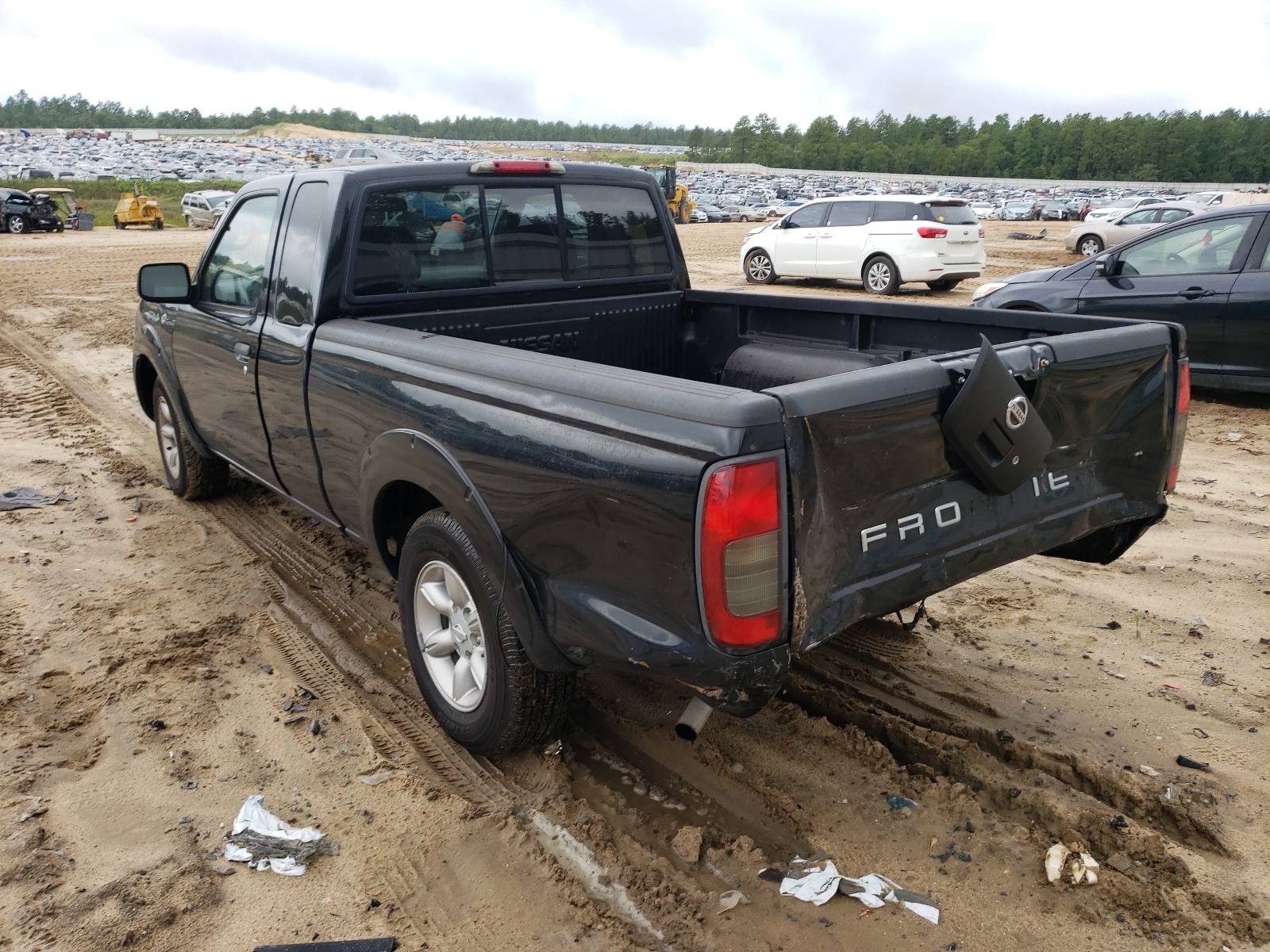 Photo 3 from auction – 2004 NISSAN FRONTIER K with VIN 1N6DD26T74C448899
