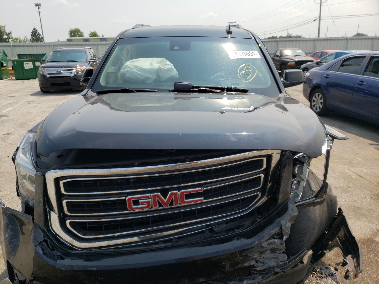 Photo 7 from auction – 2018 GMC YUKON SLE with VIN 1GKS2AKC6JR302409