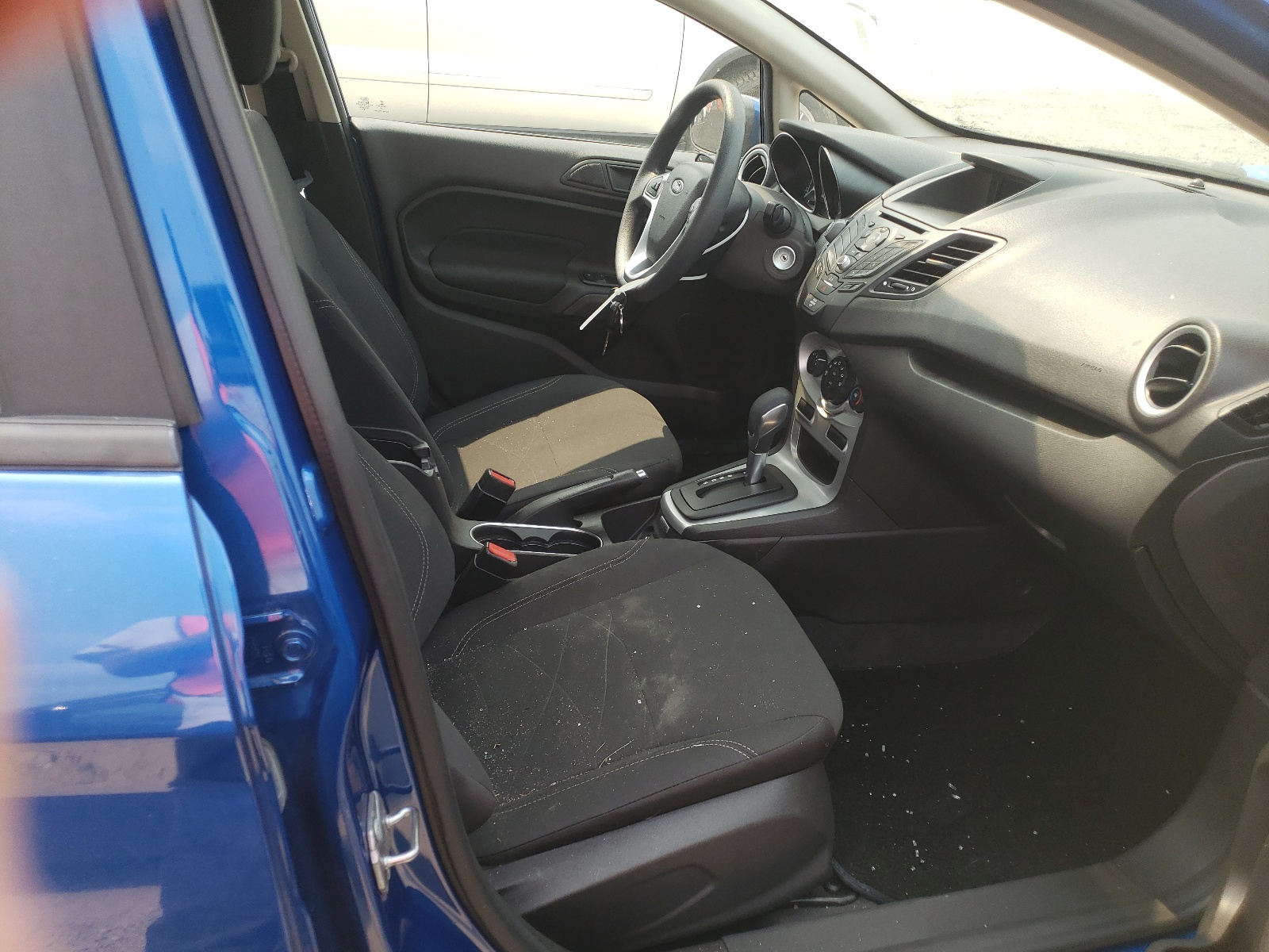 Photo 5 from auction – 2019 FORD FIESTA SE with VIN 3FADP4BJXKM114930