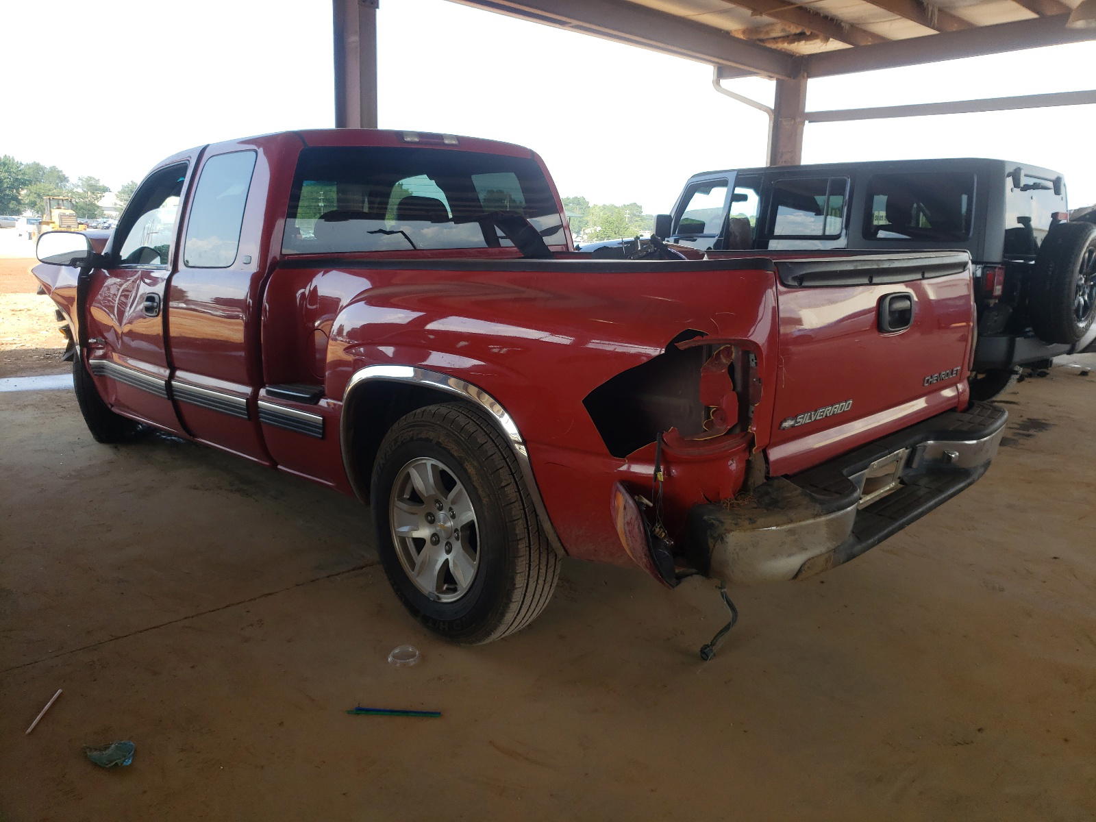Photo 3 from auction – 2000 CHEVROLET SILVERADO with VIN 2GCEC19T6Y1223594
