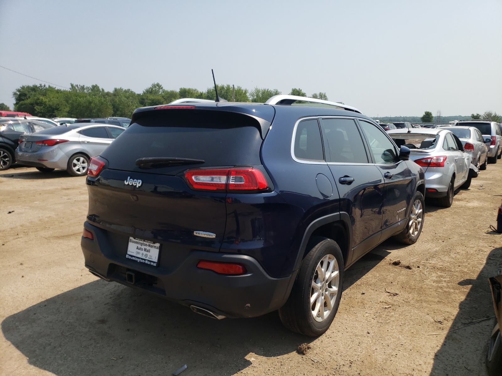 Photo 4 from auction – 2016 JEEP CHEROKEE L with VIN 1C4PJLCS2GW230138